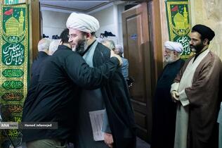 حجت الاسلام محمد قمی رییس سازمان تبلیغات در مراسم چهلم شهادت حاج محمدسعید ایزدی(حاج رمضان)