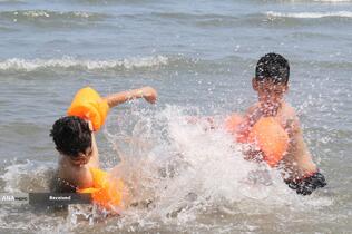 طرح سالم‌سازی ساحل بندر انزلی با پوشش امدادی و آموزشی هلال احمر