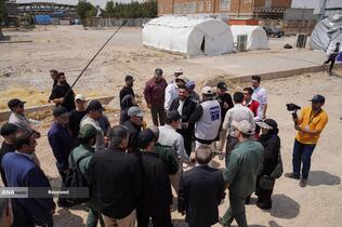 بازدید رئیس ستاد فرمان اجرائی امام(ره) از خدمت رسانی موکب داران اربعین حسینی مرز مهران