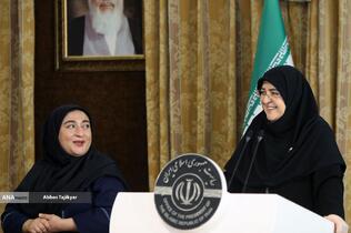 نشست خبری فاطمه مهاجرانی سخنگوی دولت