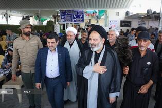 بازدید نماینده ولی‌فقیه در امور حج و زیارت از مرز خسروی و نحوه خدمات به زائران اربعین