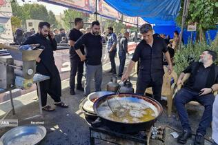 برپایی موکب خادمیاران و یاوران رضوی منطقه دارالمومنین در مسیر پیاده‌روی جاماندگان اربعین