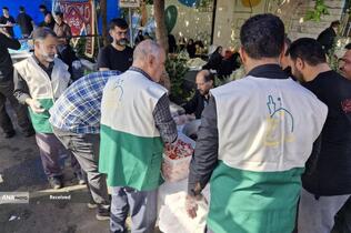 برپایی موکب خادمیاران و یاوران رضوی منطقه دارالمومنین در مسیر پیاده‌روی جاماندگان اربعین