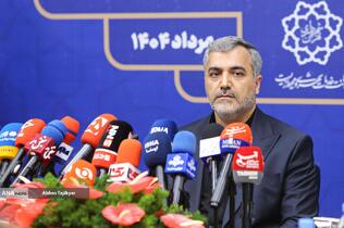 داوود گودرزی معاون خدمات شهری و محیط زیست شهرداری تهران