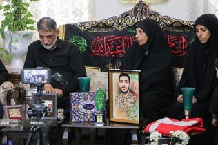 دیدار خادمیاران رضوی با خانواده شهید علیرضا قنبری