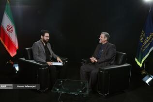 گفت و گو با مصطفی کواکبیان