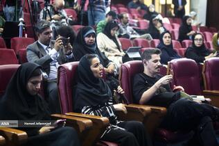 نشست خبری فاطمه مهاجرانی سخنگوی دولت با خبرنگاران