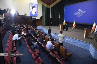 نشست خبری فاطمه مهاجرانی سخنگوی دولت با خبرنگاران