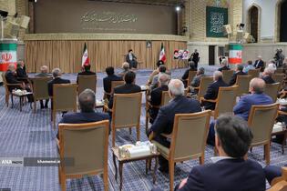دیدار رئیس‌جمهور و اعضای هیئت دولت با مقام معظم رهبری
