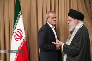 دیدار رئیس‌جمهور و اعضای هیئت دولت با مقام معظم رهبری