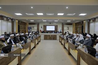 نشست تقریبی جمعی از علمای شیعه و اهل تسنن در مشهد مقدس