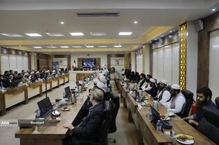 نشست تقریبی جمعی از علمای شیعه و اهل تسنن در مشهد مقدس