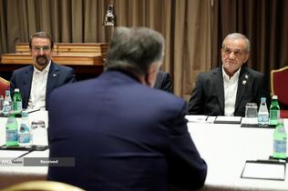 سفر رئیس جمهور به قطر