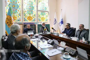نشست هم&zwnj;اندیشی گروه&zwnj;های هنری دانشگاه آزاد اسلامی