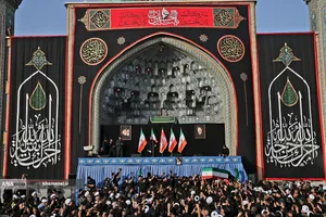 تشییع پیکر مطهر امام مجاهد شهید در شهر مقدس قم