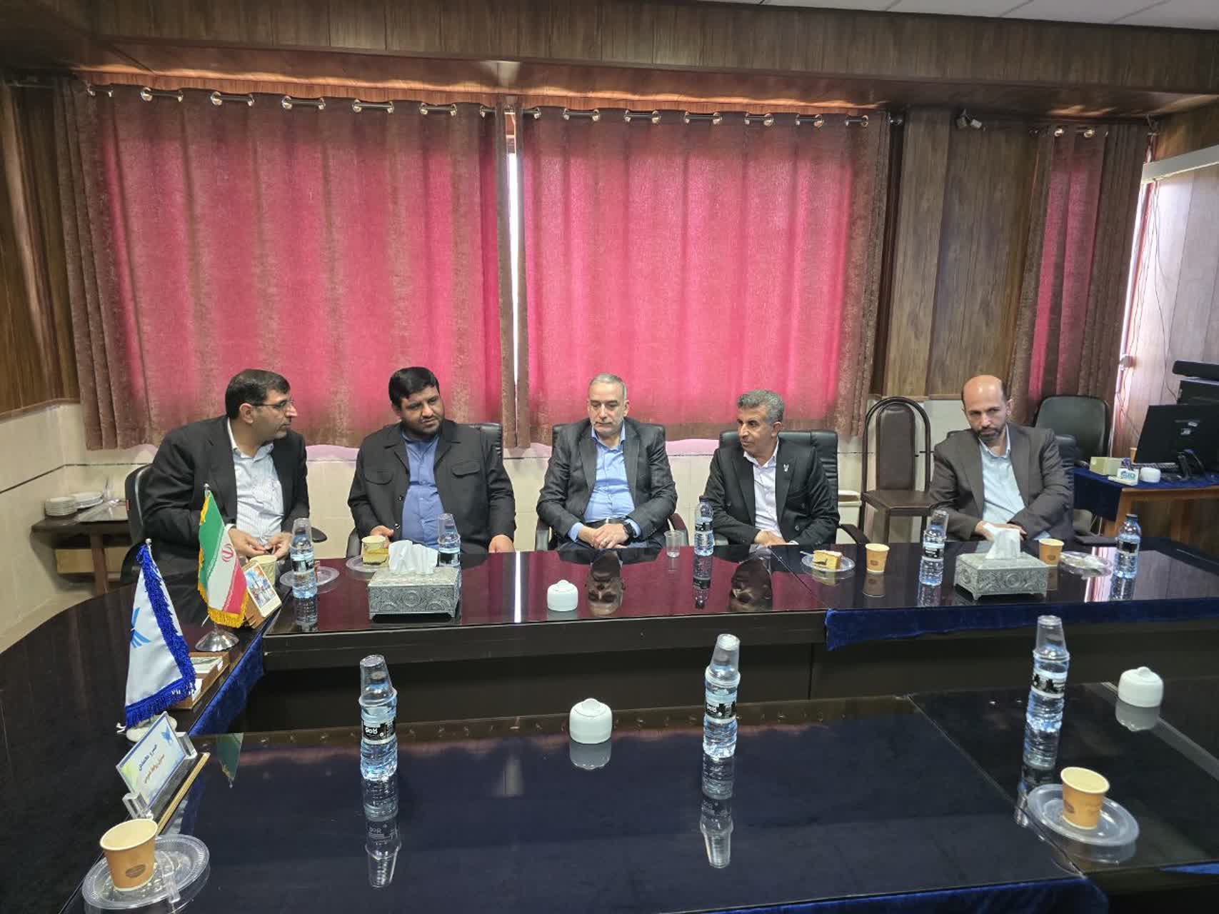 بیش از ۹۳ هزار دانشجو در دانشگاه آزاد اسلامی فارس تحصیل می‌کنند/ اضافه شدن ۱۱ رشته دکتری و ۱۴ رشته کارشناسی ارشد
