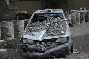 بازدید رئیس کمیته بین المللی صلیب سرخ در محل اصابت جنایات آمریکایی - صهیونی