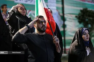 موج شصت و ششم حماسه خیابان