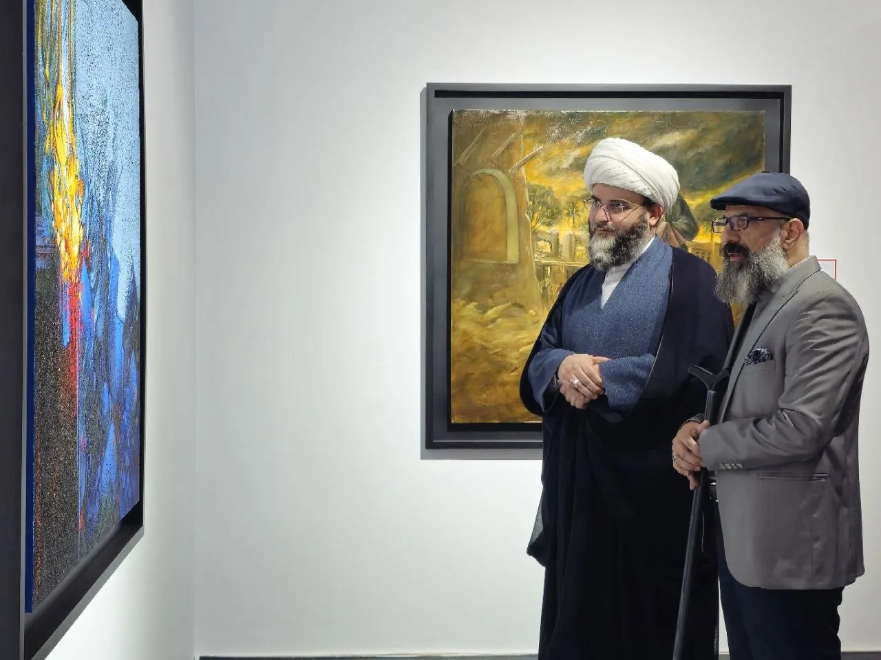 قمی
