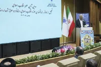 نقش دانشگاه آزاد اسلامی در معرفی سرمایه‌های معنوی به نسل جوان