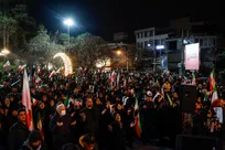 حاشیه‌نگاری از روز بیعت با امام خامنه‌ای/ دشمن ما را کنار هم قرار داد