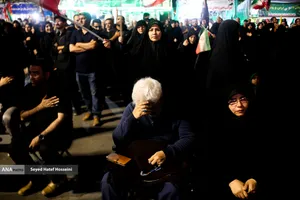 صدو یازدهمین شب حضور مردم ساری در حمایت از نیروهای مسلح و خونخواهی رهبر شهید انقلاب