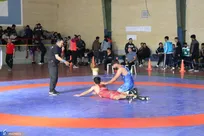 آغاز مسابقات قهرمانی کشتی دانشجویان دانشگاه آزاد + تصاویر