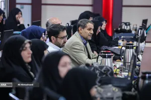 آیین افتتاحیه &laquo;طرح تحول درس انس با قرآن کریم&raquo; با حضور دکتر بیژن رنجبر رئیس دانشگاه آزاد اسلامی
