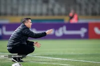 ادامه حرکات پیش از بازیِ اوسمار/ پرچم های سرخ جمع شد! +فیلم