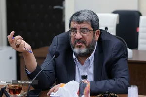 فواد ایزدی تحلیلگر مسائل بین&zwnj;الملل در نشست علمی با موضوع رژیم حقوقی مدیریت جدید تنگه هرمز 