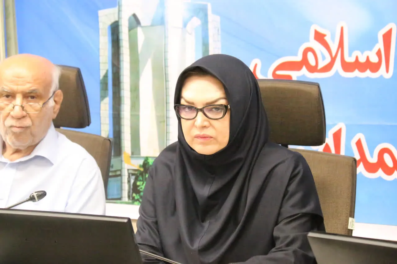 عاطفه زارعی