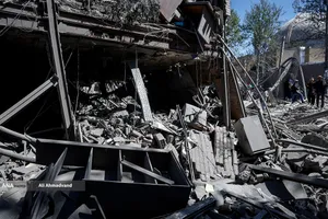 حمله هوایی آمریکایی - صهیونی به داﻧﺸﮕﺎه صنعتی شریف
