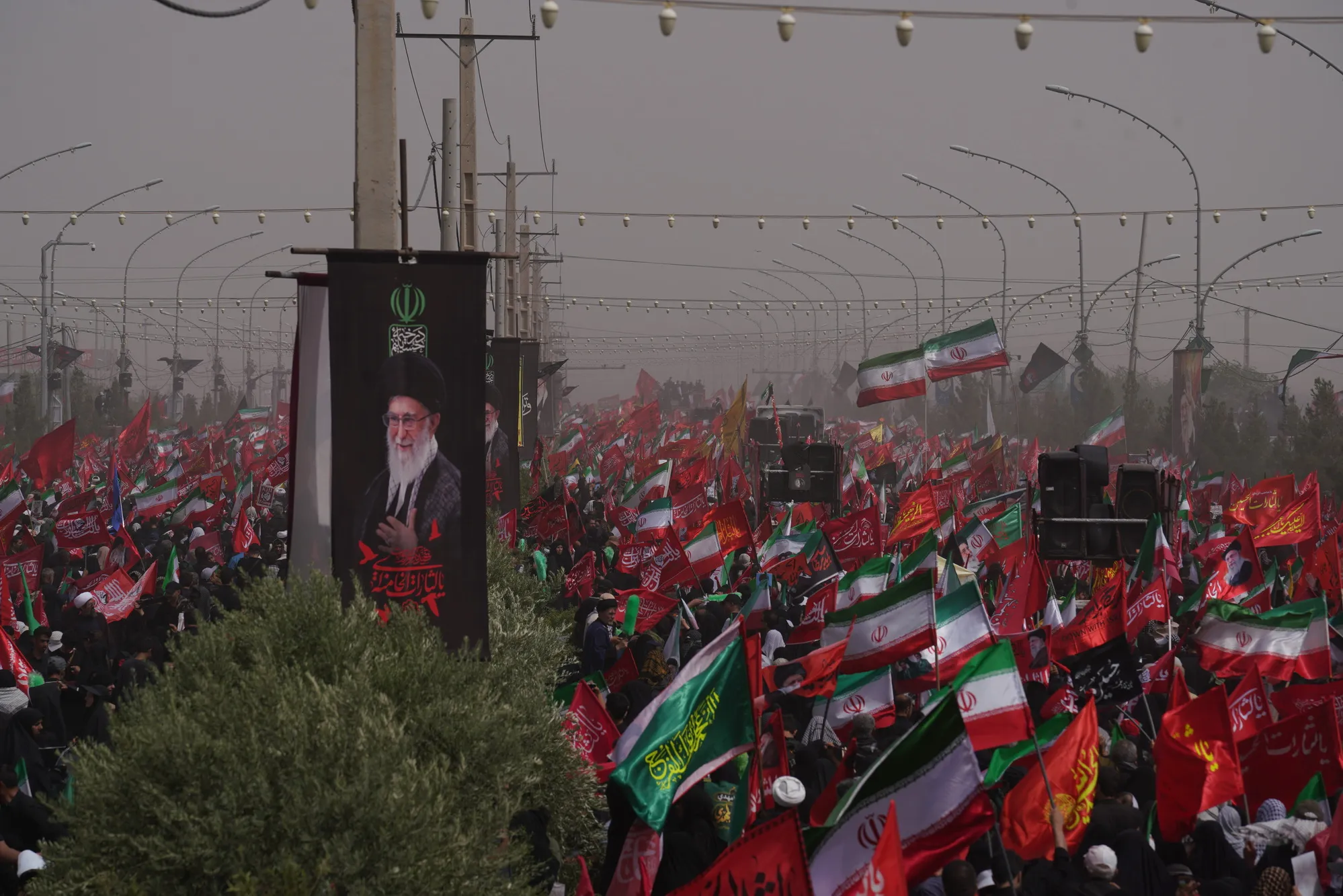 مراسم تشییع پیکر مطهر رهبر شهید انقلاب در قم