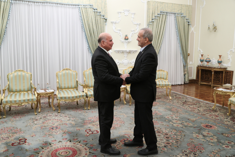دیدار وزیر خارجه عراق با پزشکیان