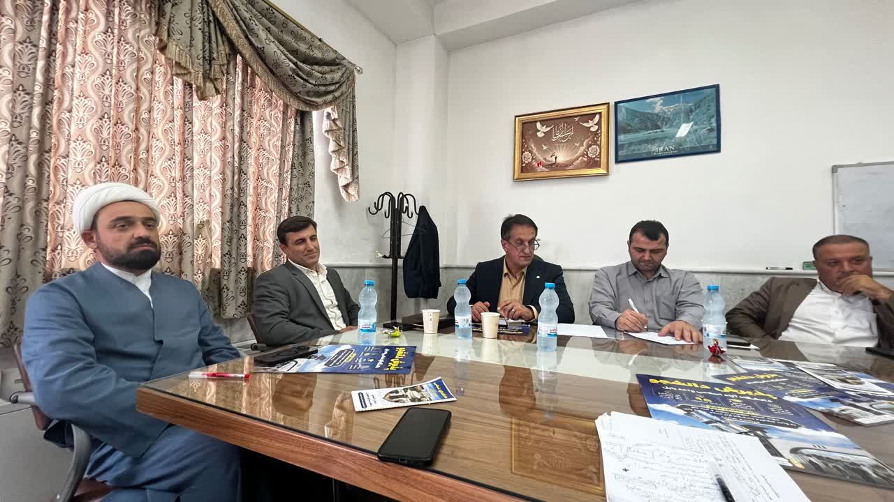 تأکید بر ضرورت ایجاد ارتباط مؤثر و مستمر میان دانشگاه آزاد و اداره‌کل آموزش و پرورش شهرستان بابل