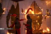 آیین خیمه‌سوزان عصر عاشورا در میدان امام حسین(ع)