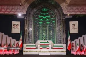 ادای احترام ادیان مختلف بر پیکر رهبر مجاهد شهید انقلاب
