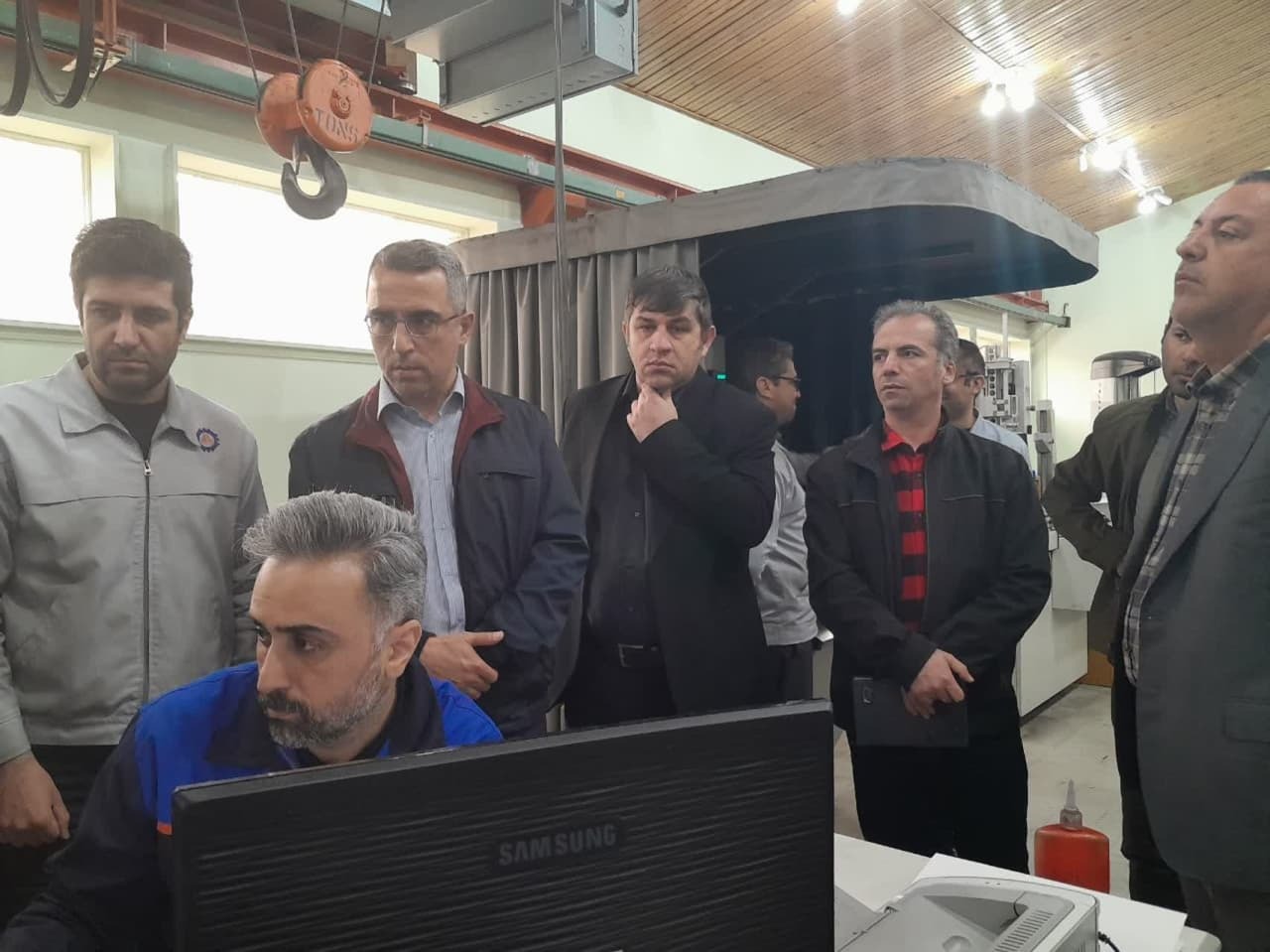 بومی‌سازی دانش فناوری در سطح استاندارد‌های بین‌المللی