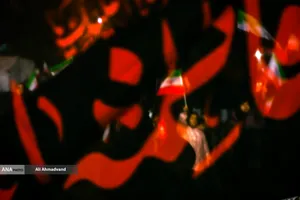 مراسم عزاداری در سوگ رهبر شهید انقلاب - میدان هفت تیر
