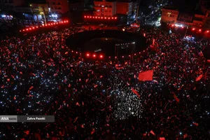 عزاداری محرم در میدان انقلاب اسلامی
