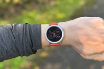 نخستین ساعت هوشمند ناتینگ با طراحی شفاف در راه است