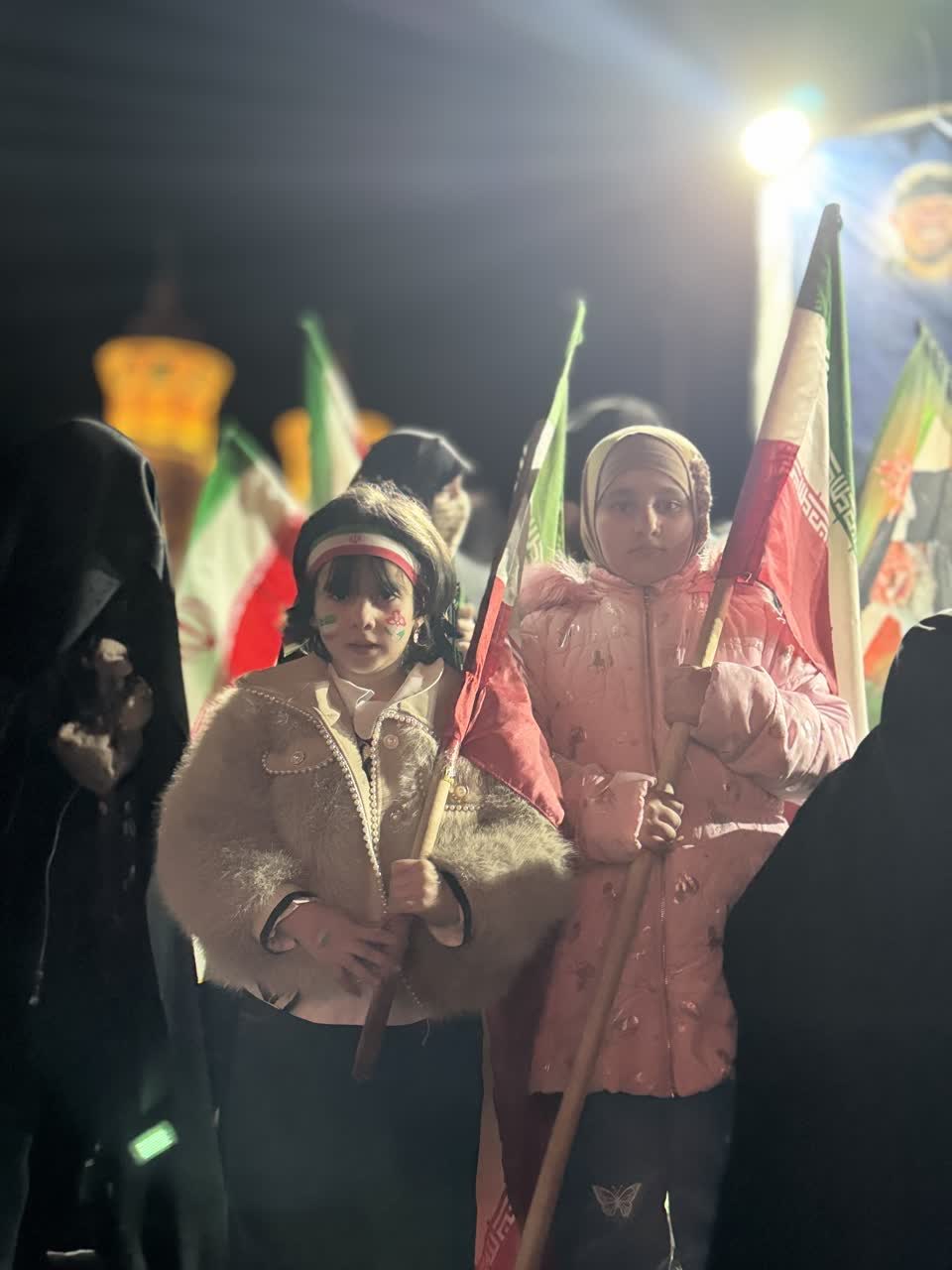 همپیمانی دانشگاهیان با مردم زیر سایه پرچم همپیمانی دانشگاهیان با مردم زیر سایه پرچم