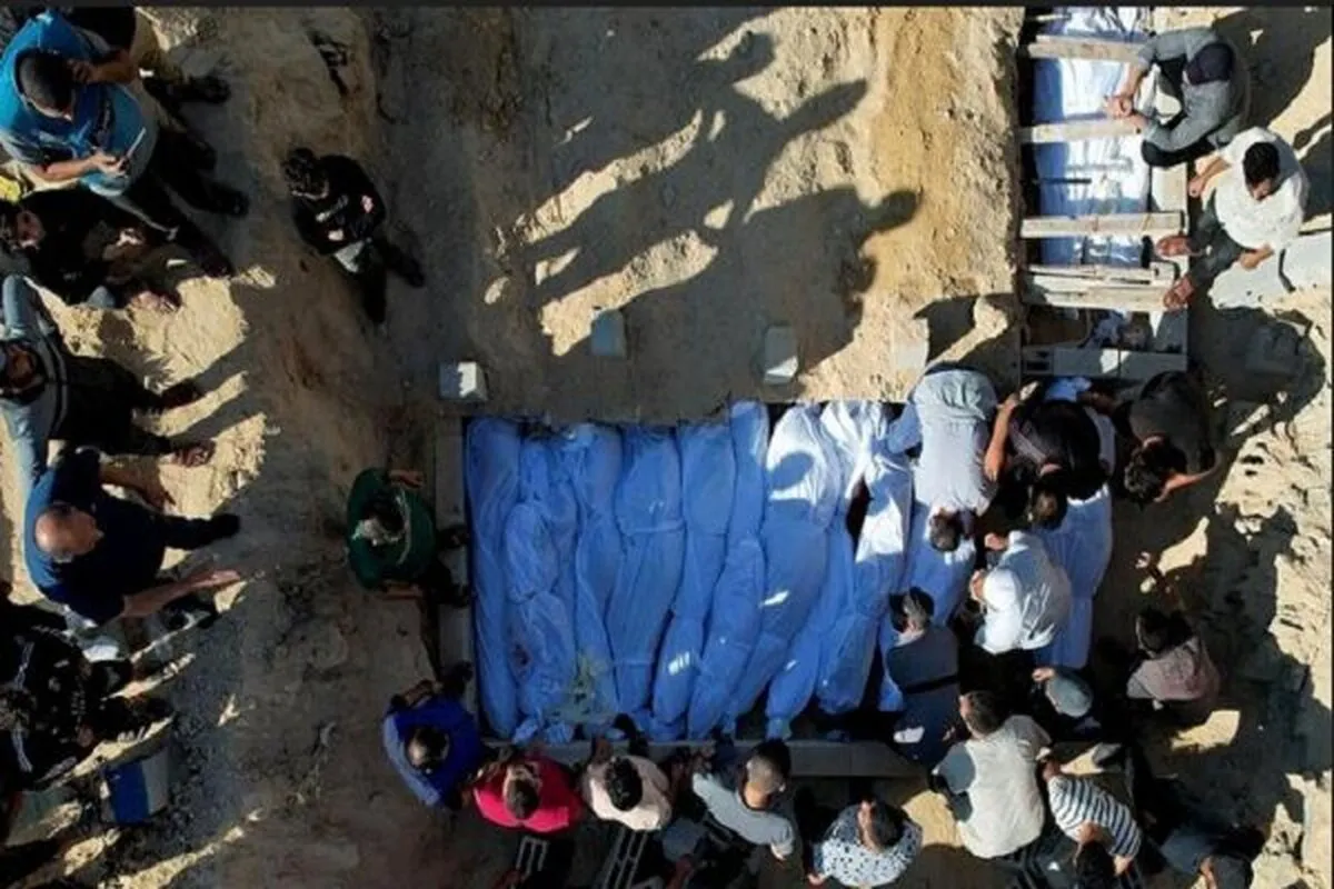 افزایش شمار شهدای غزه به ۱۰۳۲۸ نفر/ ۴۲۳۷ کودک فلسطینی شهید شدند