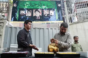 مراسم تجدید عهد با خادم حرم ایران "عهد خدمت" در حسینیه جماران