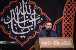 عزاداری شب تاسوعای حسینی(ع) در حسینیه امام خمینی(ره)