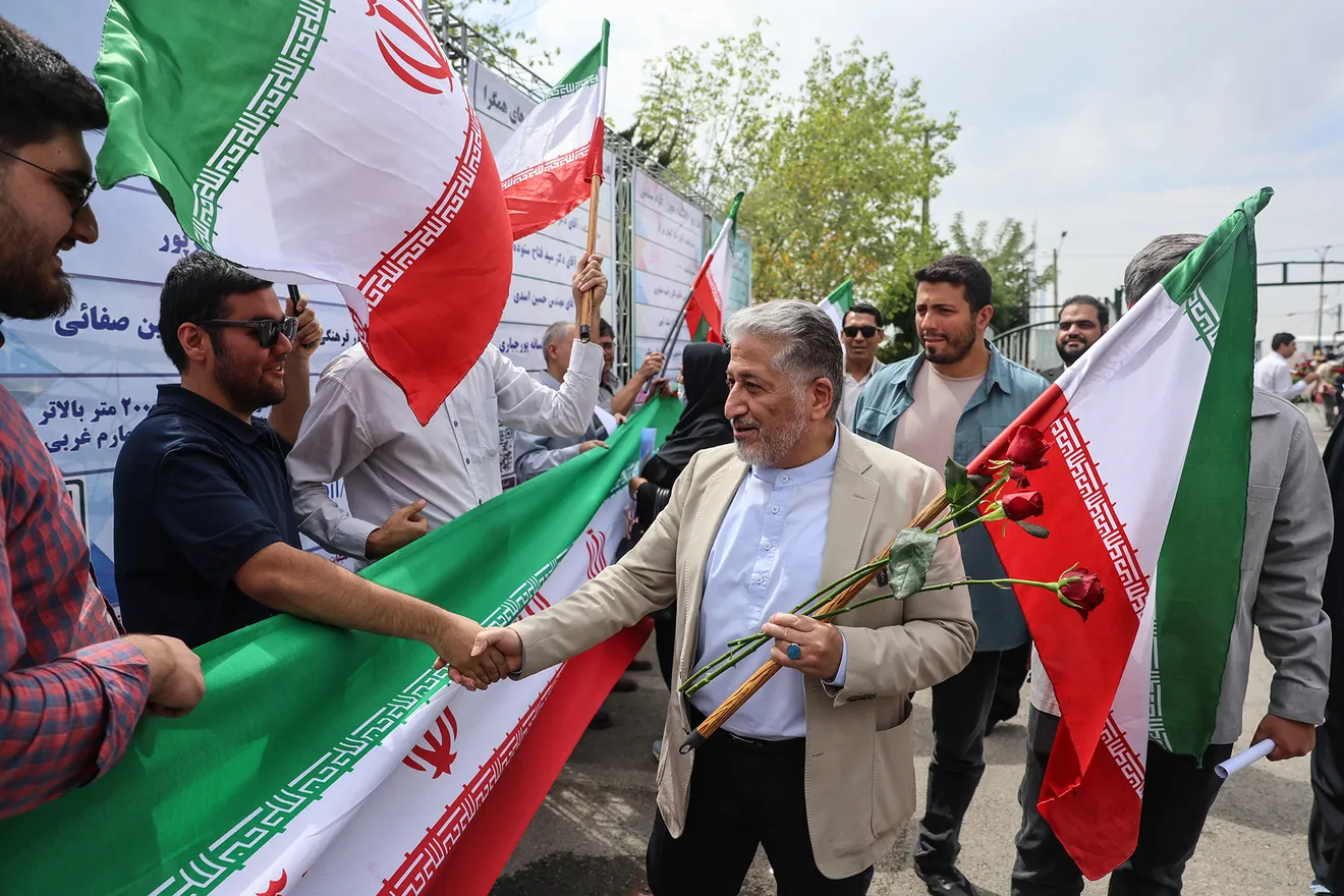 آیین استقبال از دانشجویان در دانشگاه آزاد اسلامی