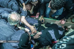 تشییع و خاکسپاری شهدای حملات رژیم صهیونیستی در قطعه42 بهشت زهرا(س)