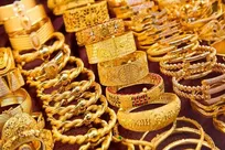 قیمت طلا یک کانال عقب نشینی کرد