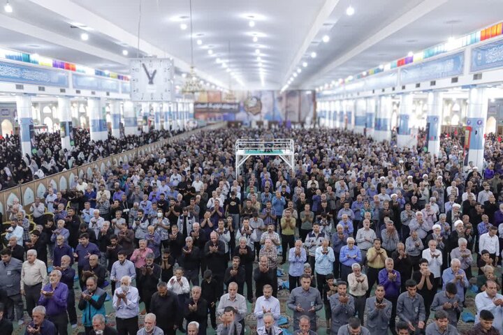 تفرقهافکنی و تخریب نیروهای نظام، بازی درزمین دشمن است تفرقهافکنی و تخریب نیروهای نظام، بازی درزمین دشمن است