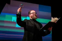 وقتی مردان از قاب بیرون می‌روند/ زنگ خطر پنهان در پشت آمار مستندسازان زن